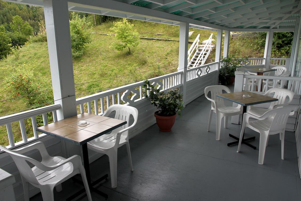 Auberge Des Cevennes LʼAnse-Saint-Jean 外观 照片